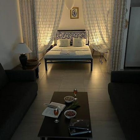 Aurora Studio Lagonissi لاغونيسي المظهر الخارجي الصورة